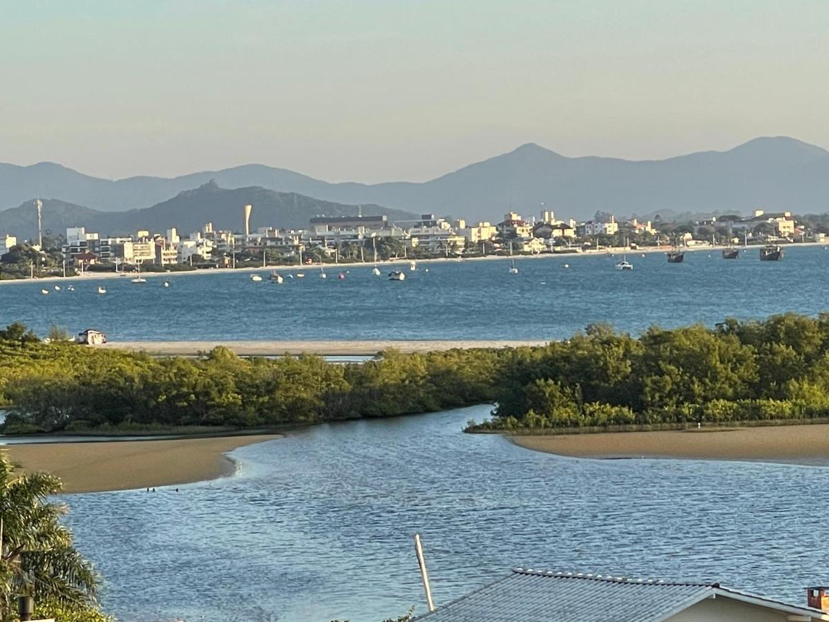 Appartamento Apartamento Florianopolis Ponta Das Canas Esterno foto